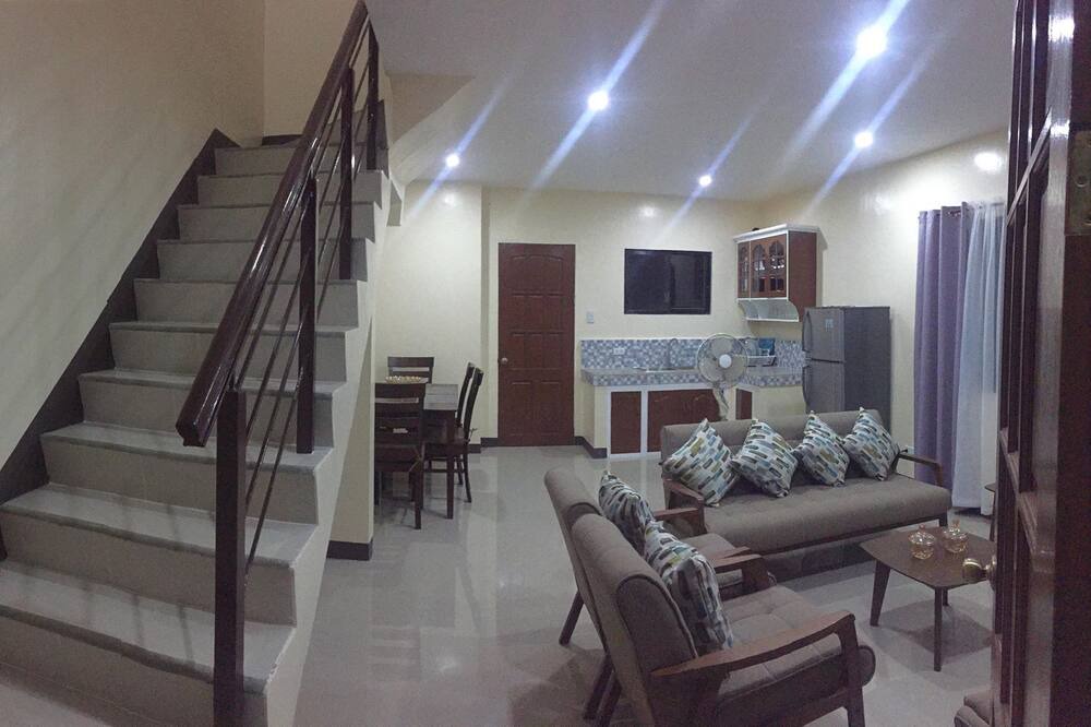 Photo of Livingroom in Danao