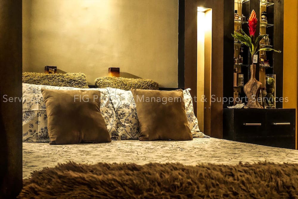 Photo of Bedroom in Santa Rosa