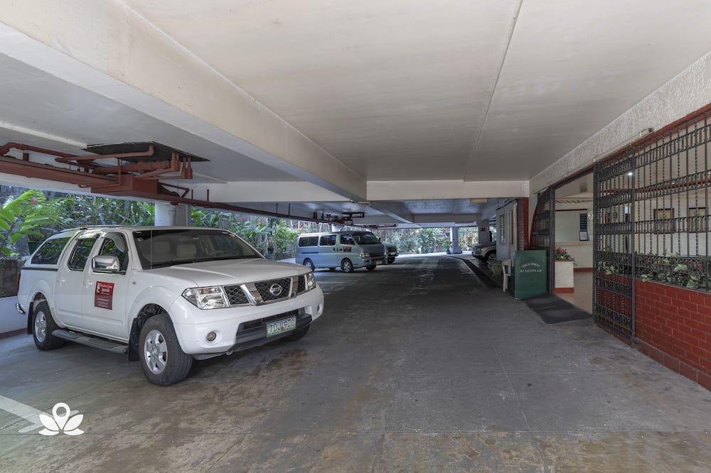 Photo of Others in New Manila