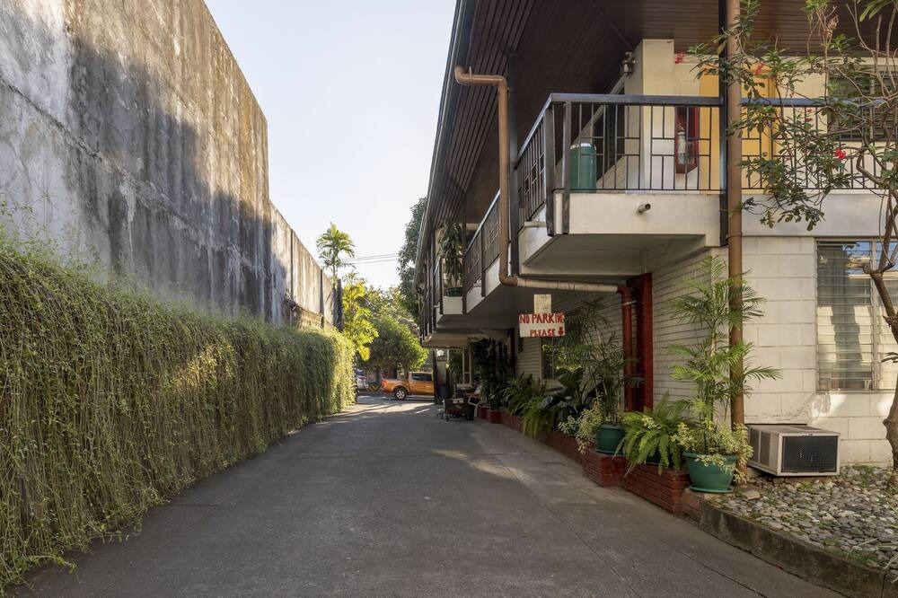 Photo of Outdoor in New Manila