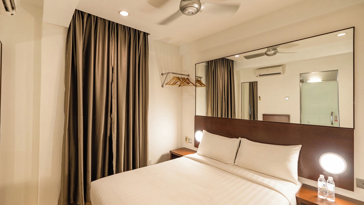Photo of Bedroom in Downtown George Town
