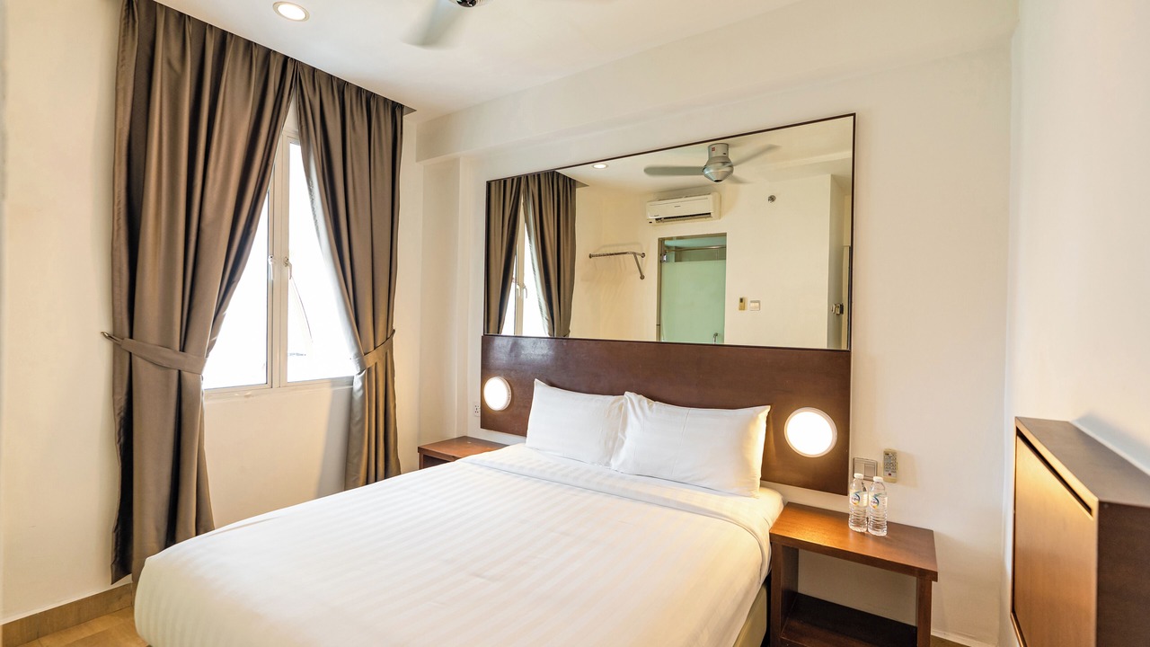 Photo of Bedroom in Downtown George Town