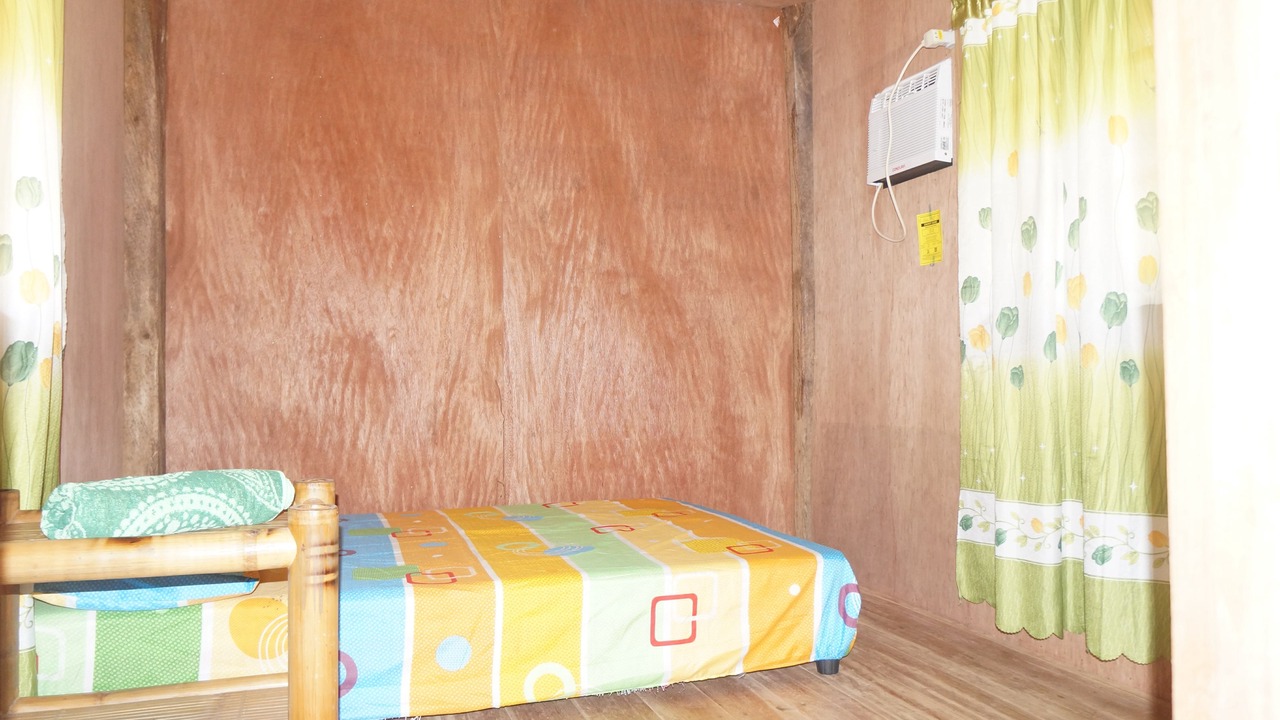 Photo of Bedroom in Loay