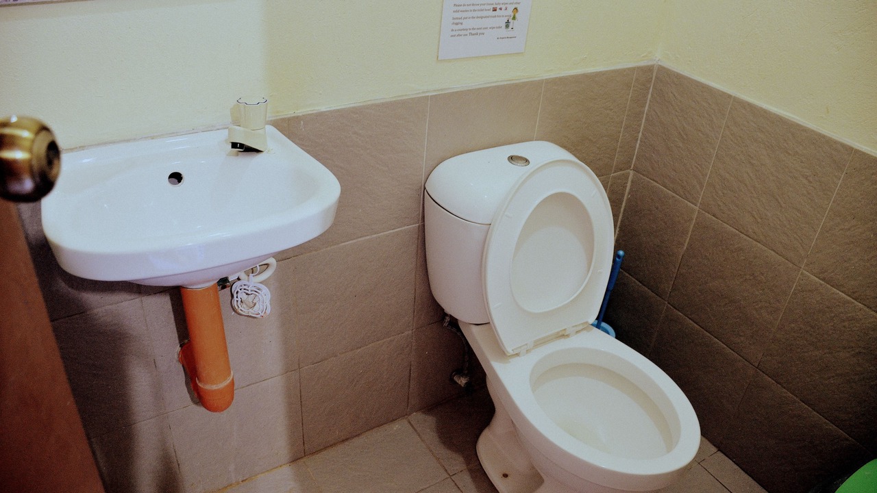 Photo of Bathroom in Daanbantayan