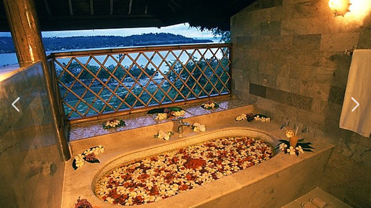 Photo of Bedroom in Badian