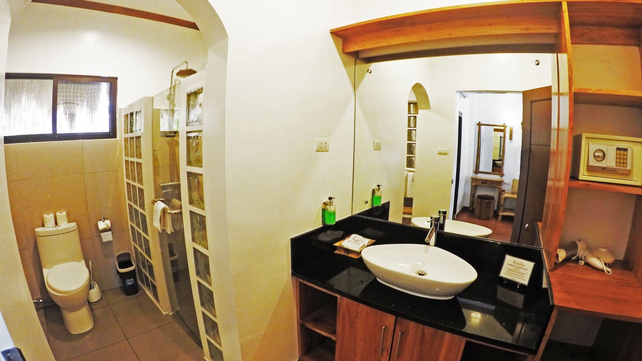Photo of Bathroom in Dauin