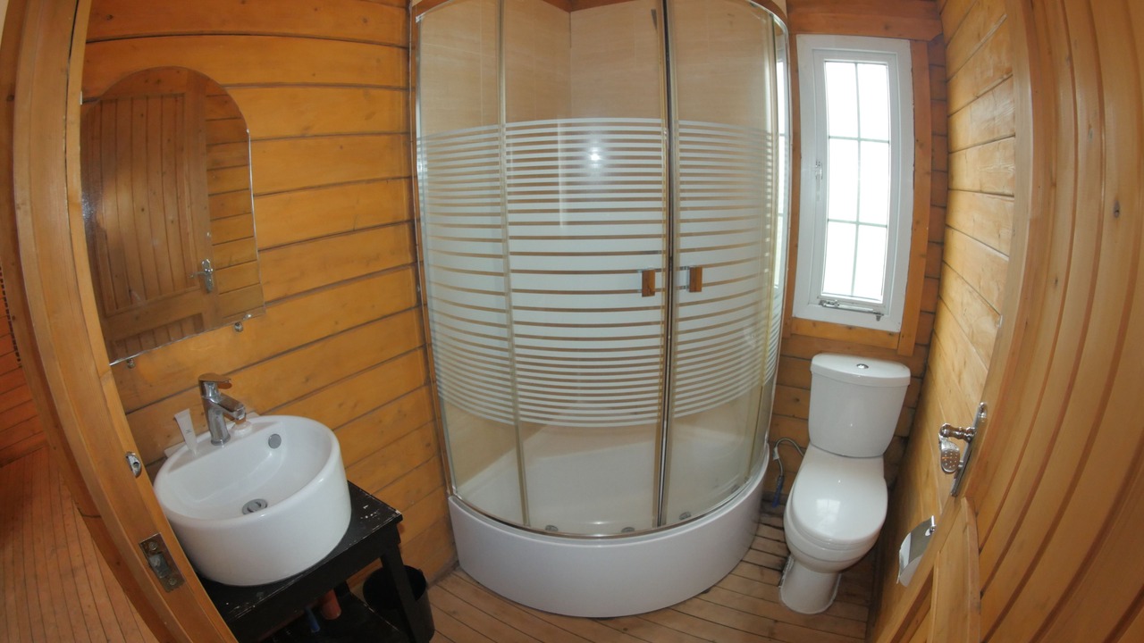 Photo of Bathroom in Pili