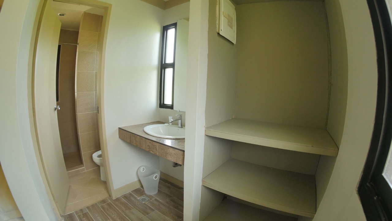 Photo of Bedroom in Pili