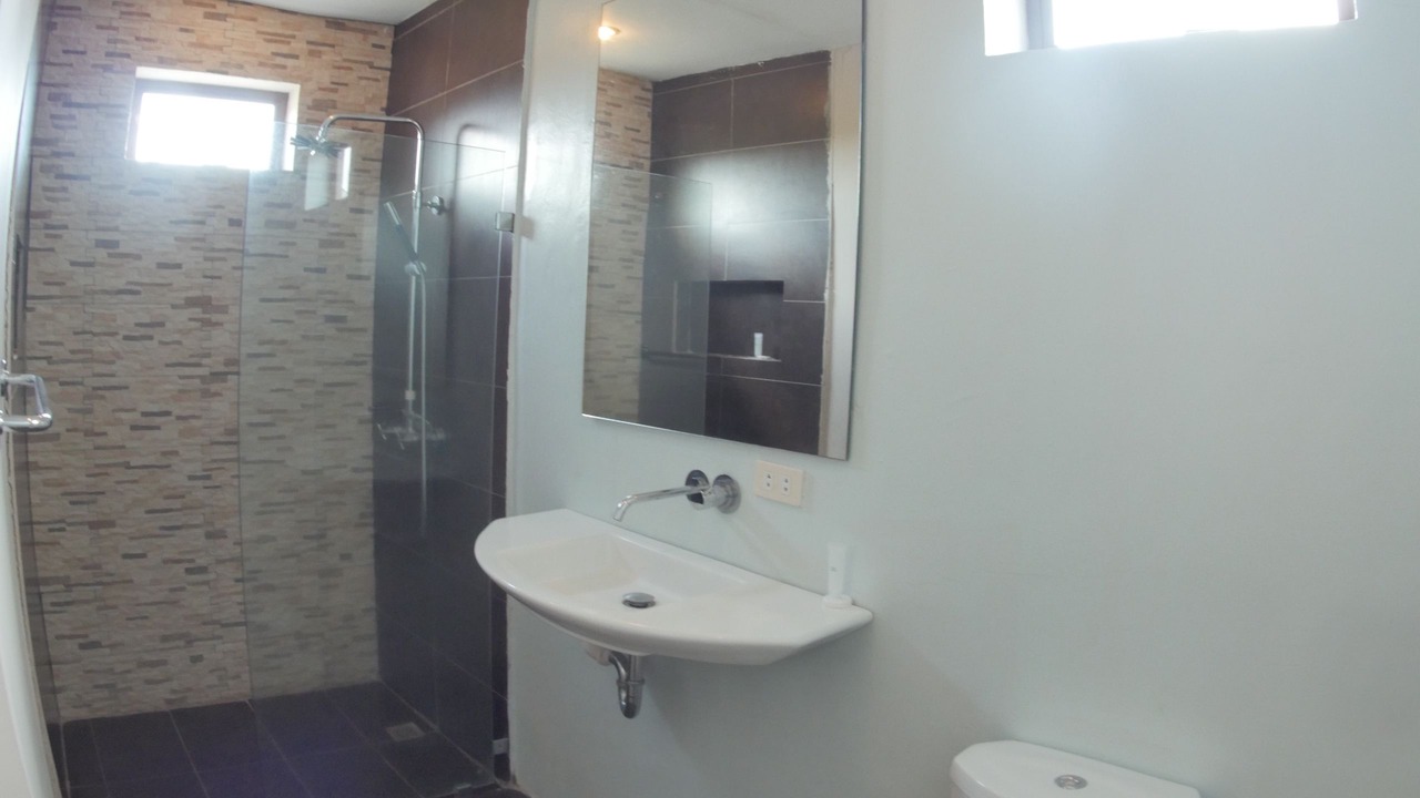 Photo of Bathroom in Pili