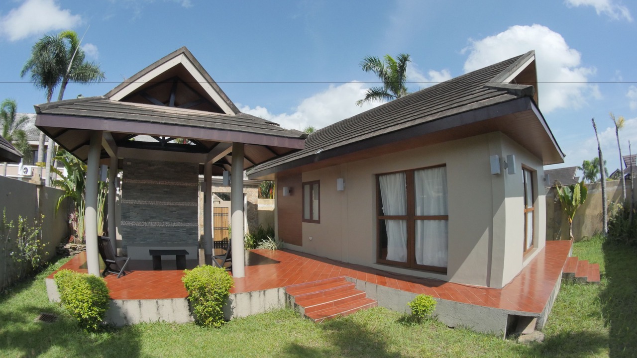 Photo of Buildings in Pili
