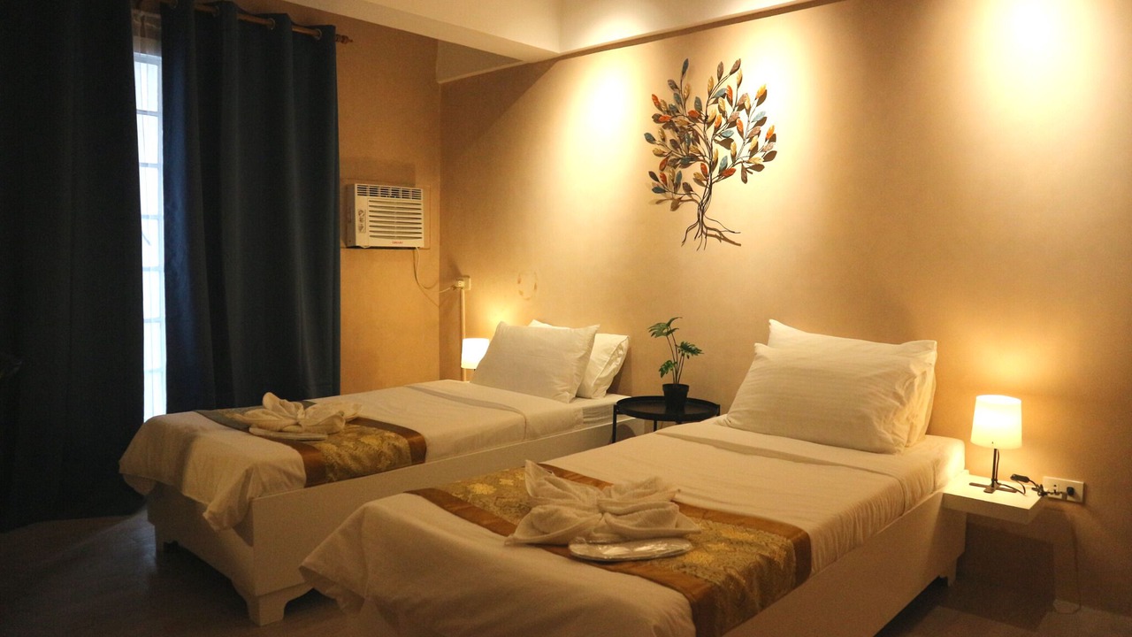 Photo of Bedroom in Balayan