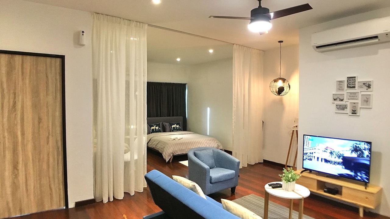 Photo of Bedroom in Downtown George Town