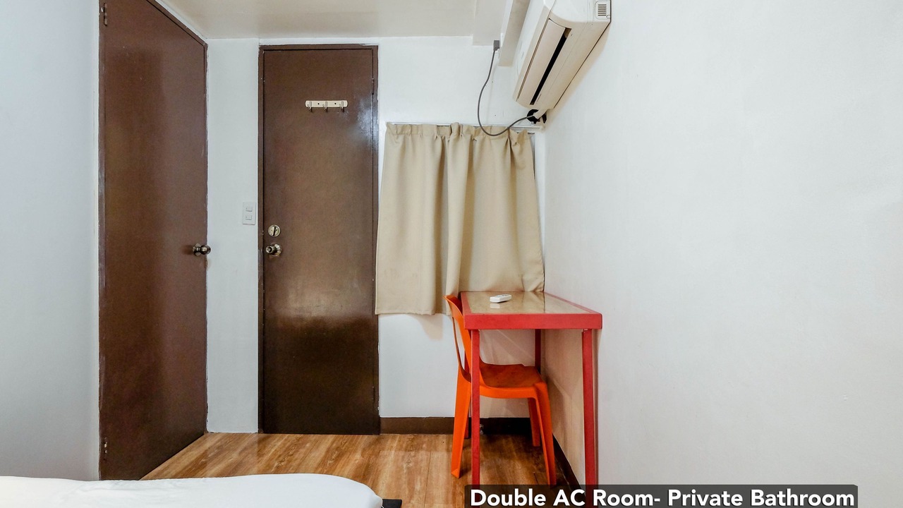 Photo of Bedroom in Ermita Night District