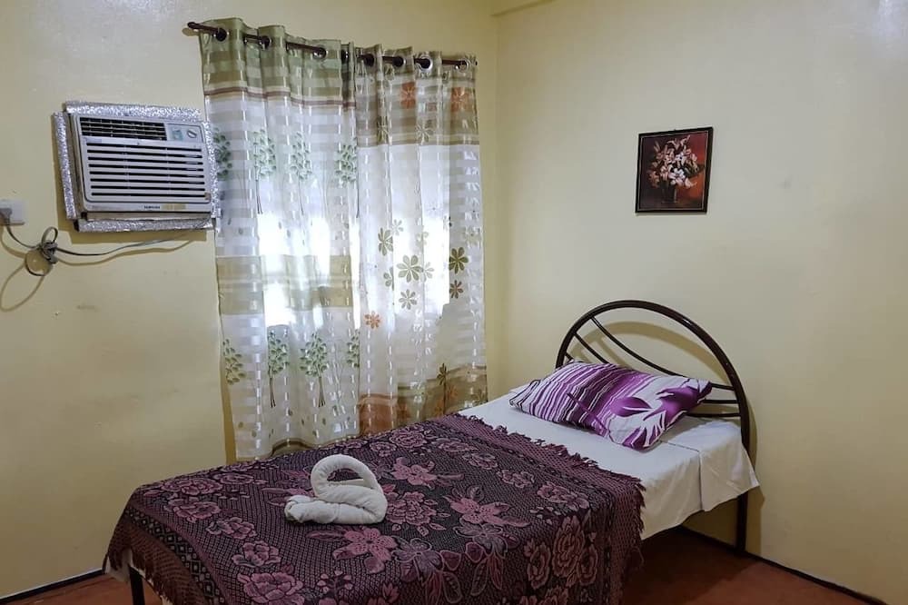 Photo of Bedroom in Liloan