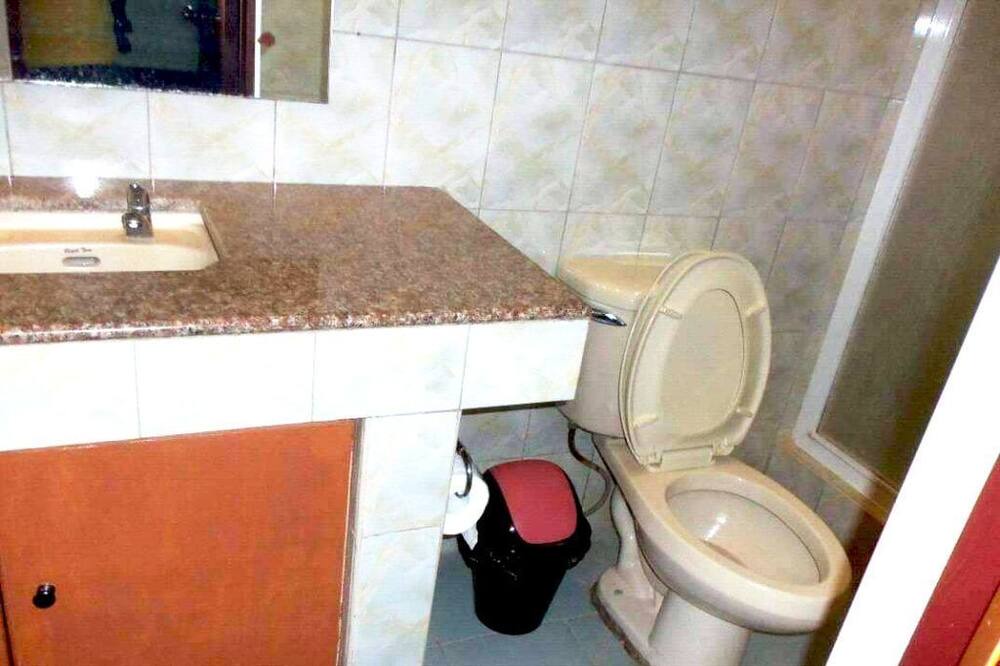 Photo of Bathroom in Candijay