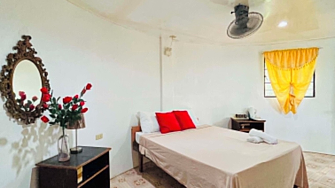 Photo of Bedroom in Lawaan