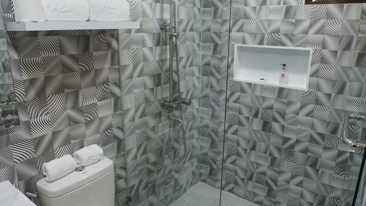 Photo of Bathroom in Olongapo