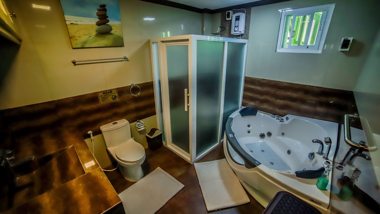 Photo of Bathroom in Palayan City