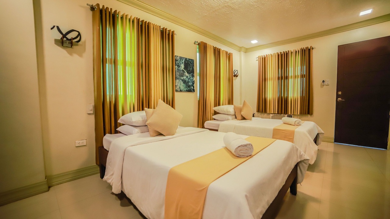 Photo of Bedroom in Palayan City