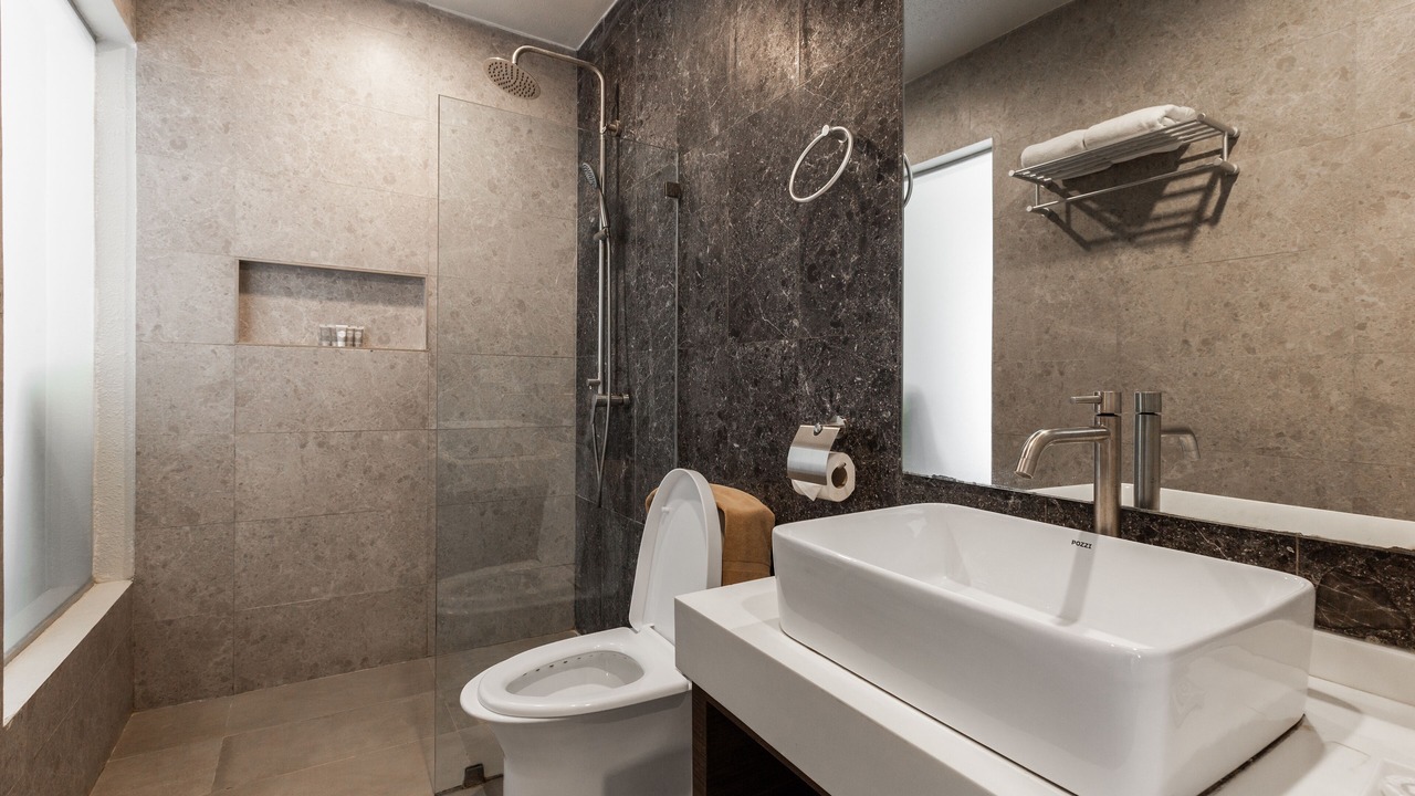 Photo of Bathroom in Daanbantayan