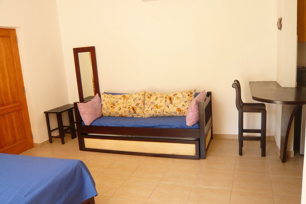 Photo of Others in Dominicus