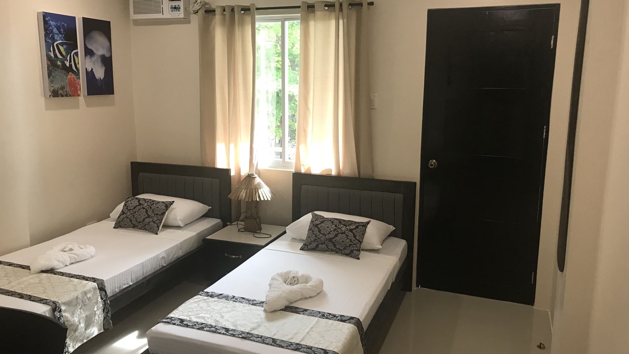 Photo of Bedroom in Daanbantayan