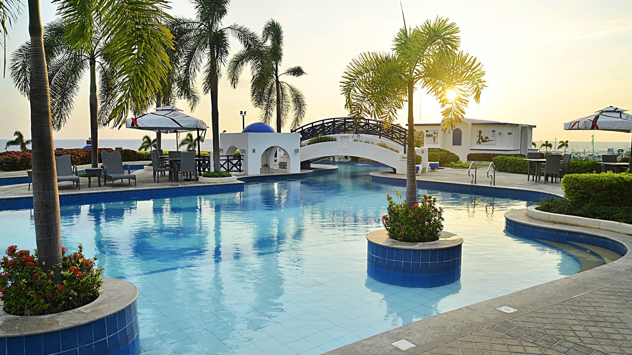 Photo of Outdoor in San Fernando