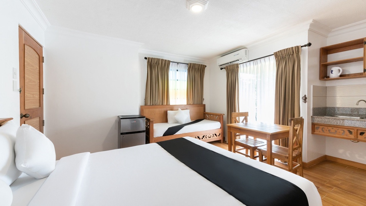 Photo of Bedroom in Talisay