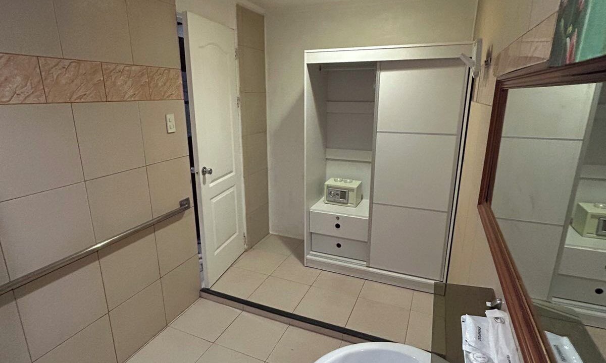 Photo of Bathroom in Cordova