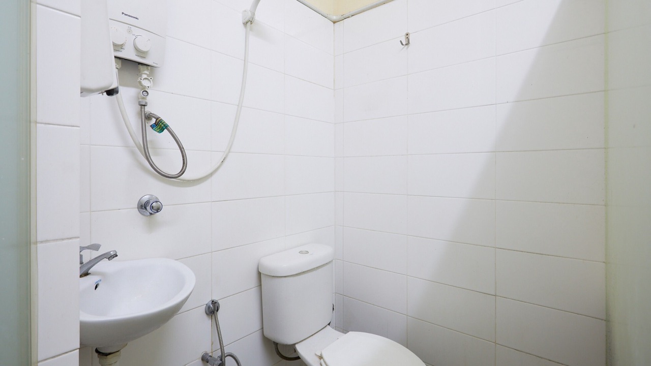 Photo of Bathroom in Historic George Town