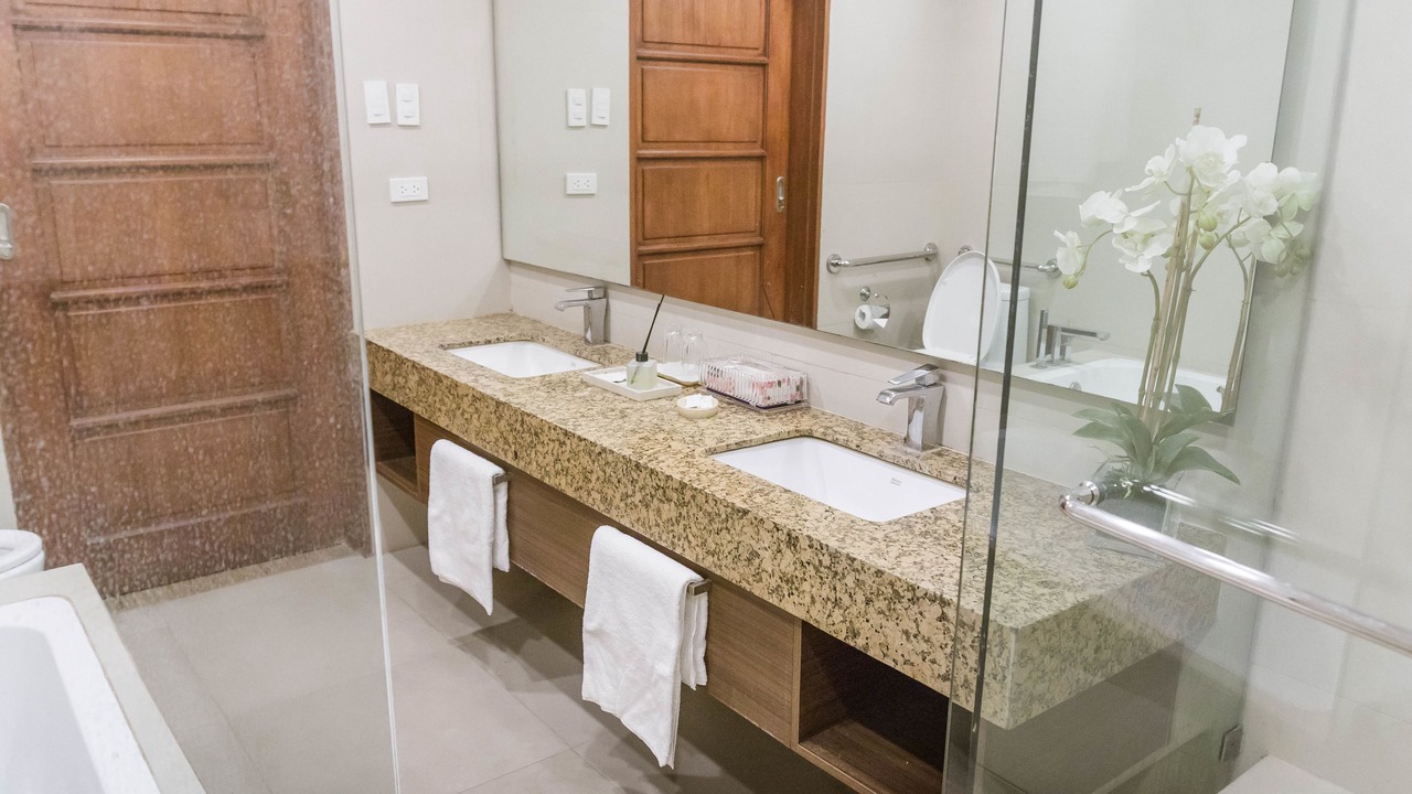 Photo of Bathroom in Molo