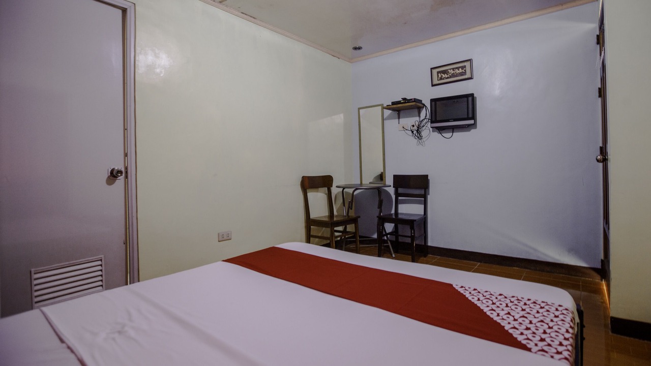 Photo of Bedroom in Silang Junction South