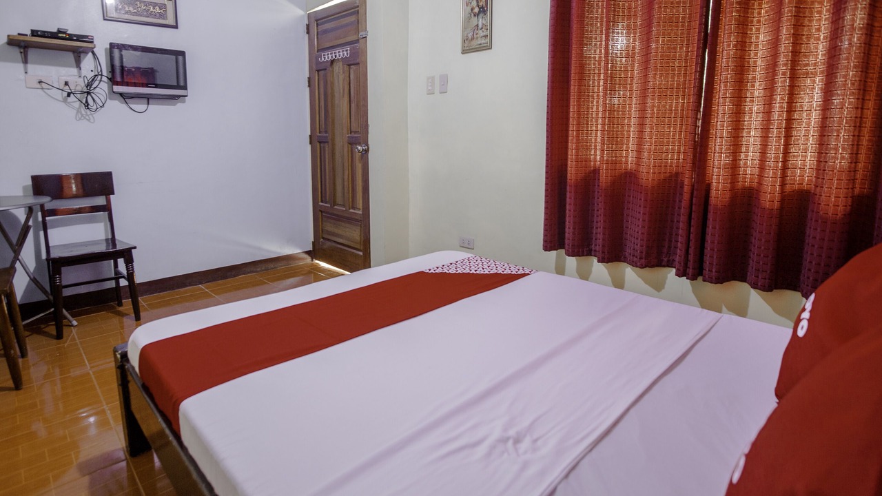 Photo of Bedroom in Silang Junction South