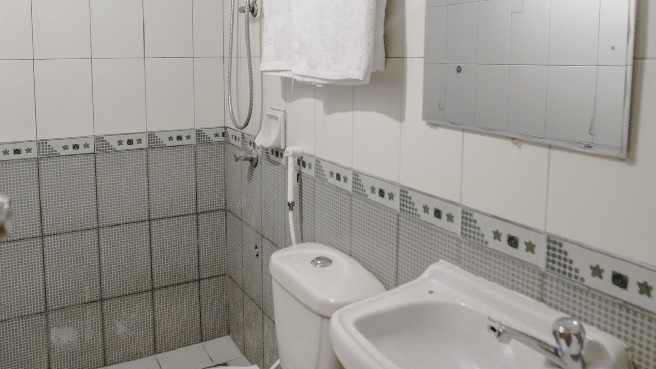 Photo of Bathroom in Silang Junction South