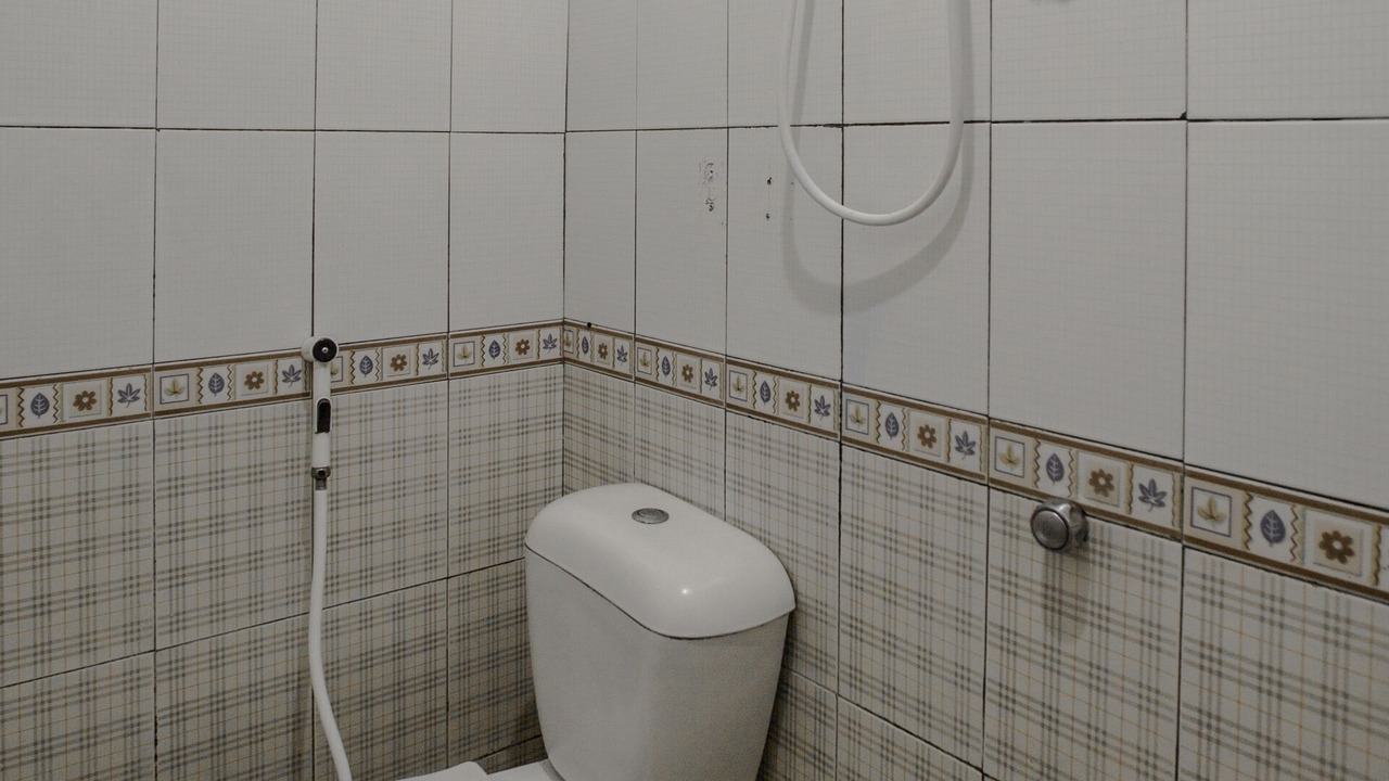 Photo of Bathroom in Silang Junction South