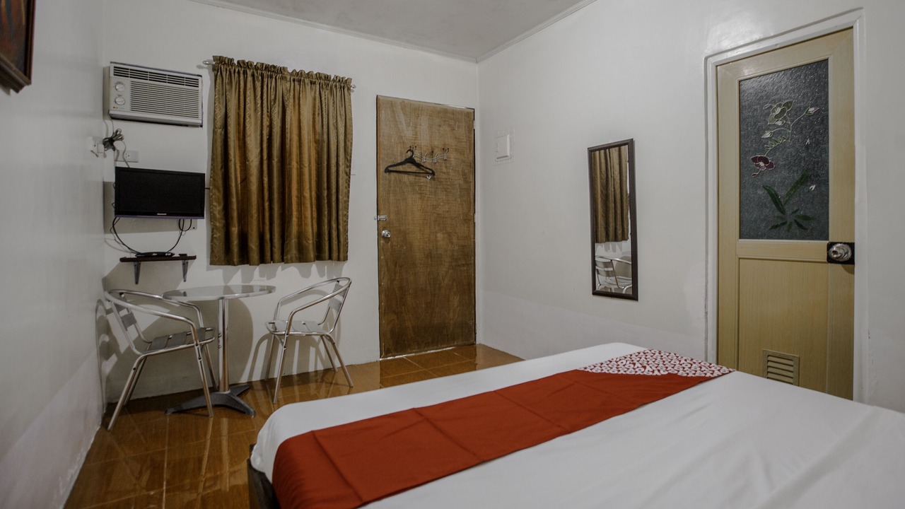 Photo of Bedroom in Silang Junction South