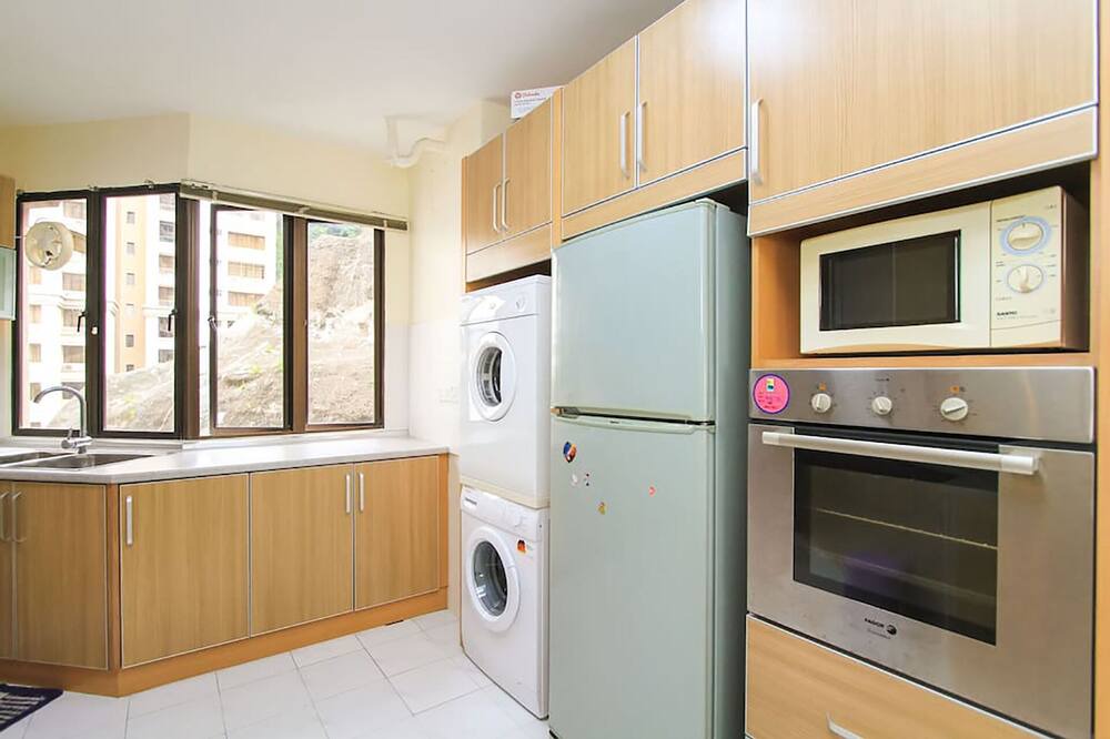 Photo of Kitchen in Miami Green
