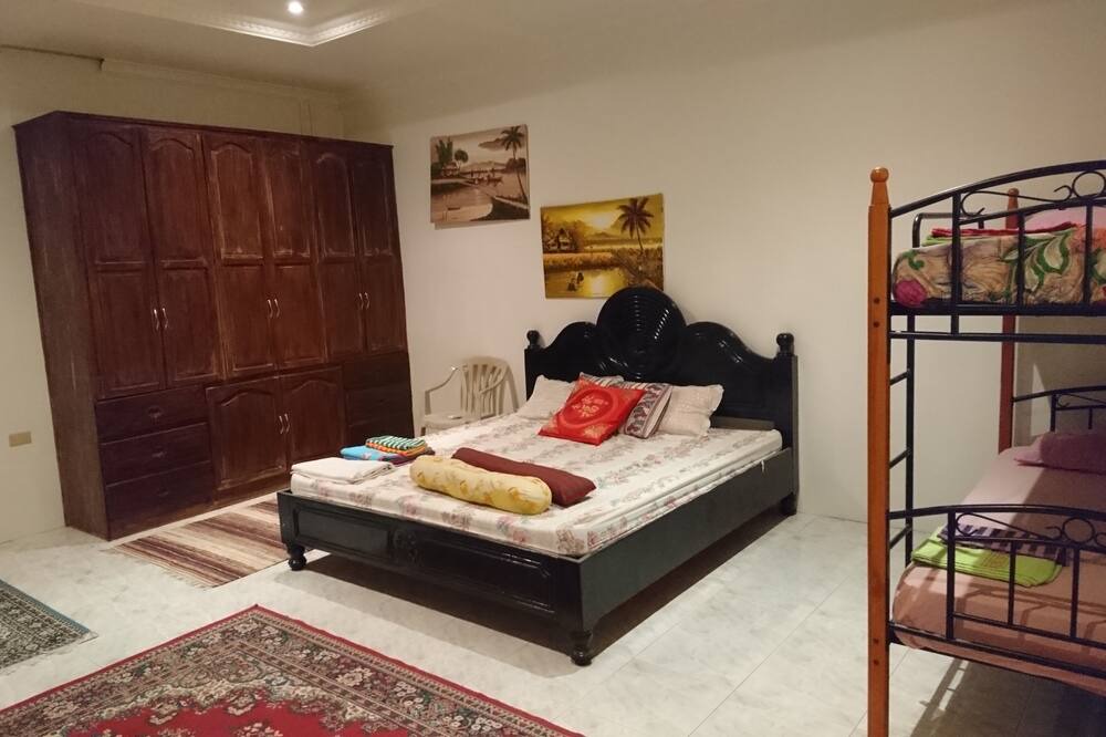 Photo of Bedroom in Rosales