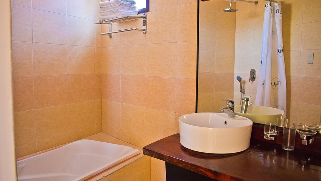 Photo of Bathroom in Marabut