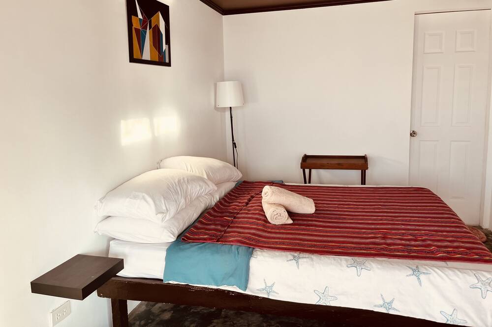 Photo of Bedroom in Anilao