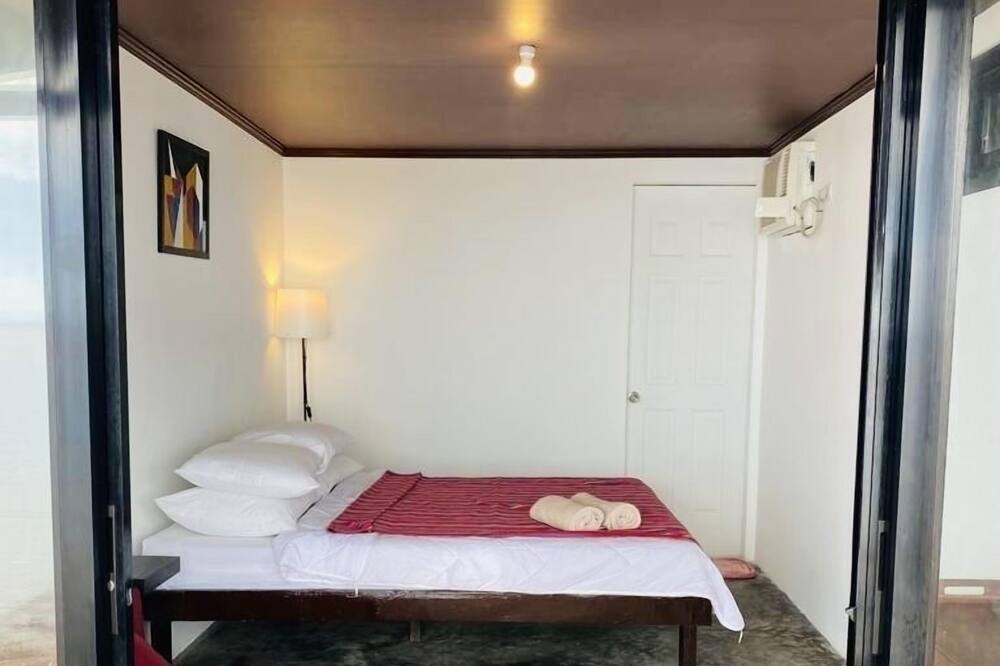 Photo of Bedroom in Anilao