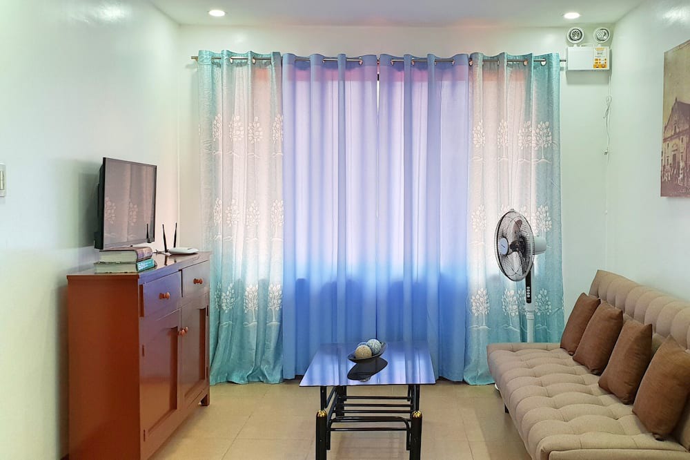 Photo of Livingroom in Danao