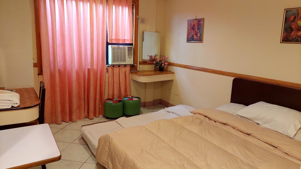 Photo of Bedroom in Tabaco City
