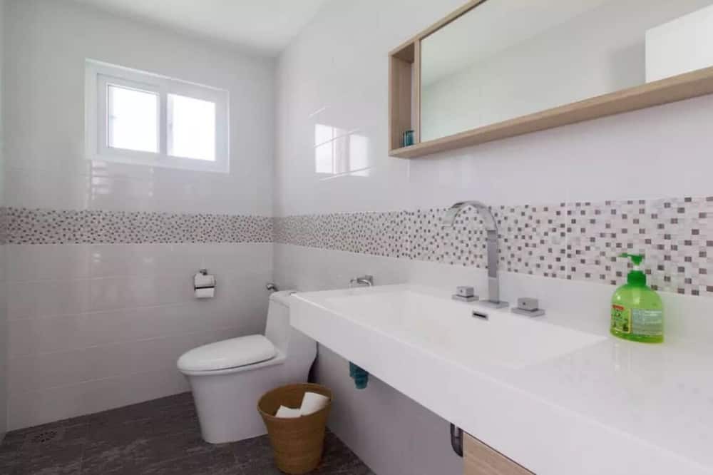 Photo of Bathroom in Dauis