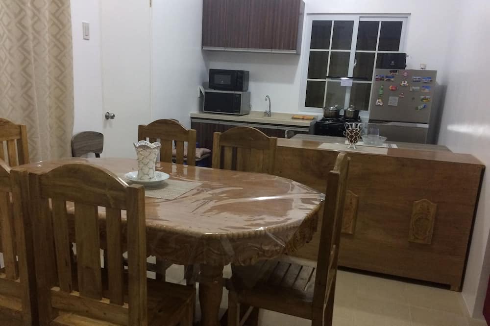 Photo of Kitchen in Dauis