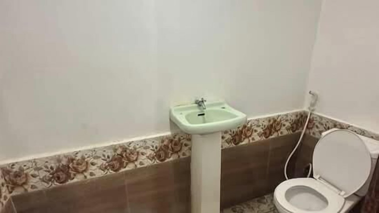 Photo of Bathroom in Catangnan