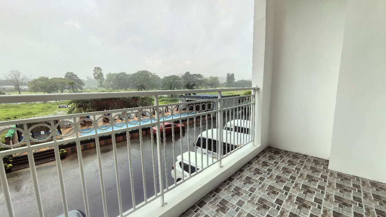 Photo of Patio Balcony in Clark Freeport