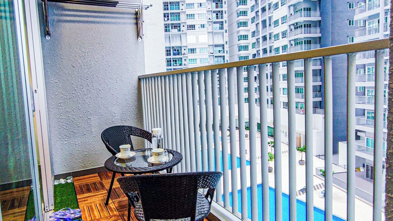Photo of Patio Balcony in Salak South