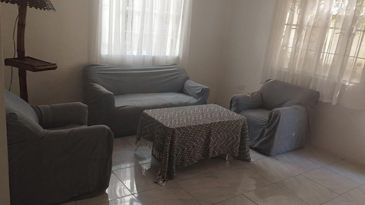 Photo of Bedroom in Liloan