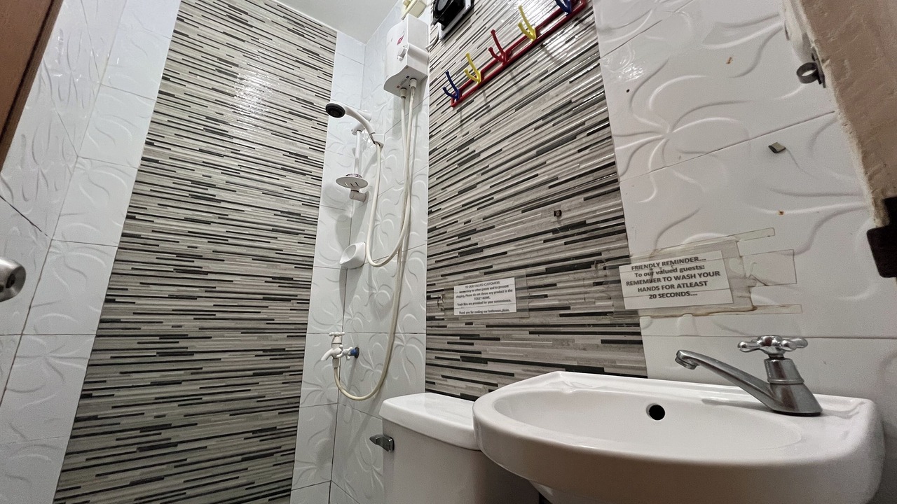 Photo of Bathroom in Olongapo
